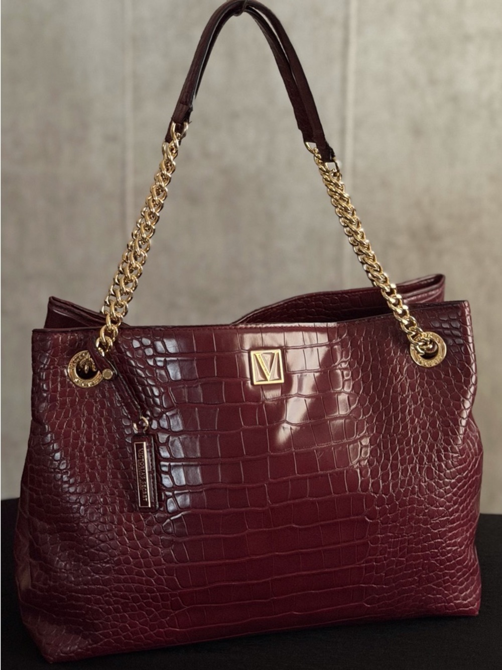 Victoria's Secret Burgundy Crimson Croc Embossed Faux Leather Tote Hand Bag